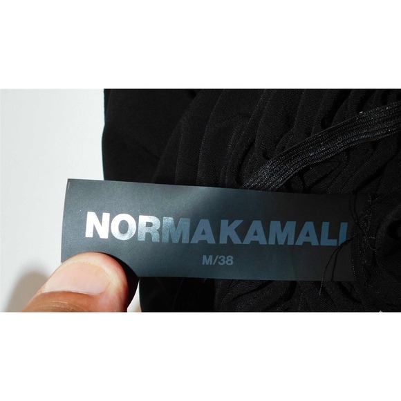 Norma Kamali Black Tiered V-Neck Halter‎ Top 38 / M - Picture 6 of 6